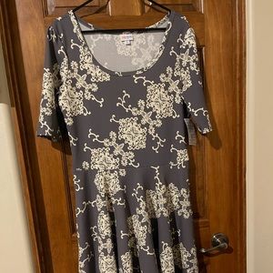 LuLaRoe holiday dress